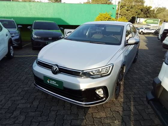 VOLKSWAGEN VIRTUS 1.0 200 TSI HIGHLINE AUTOMÁTICO VOLKSWAGEN VIRTUS 1.0 200 TSI HIGHLINE AUTOMÁTICO
